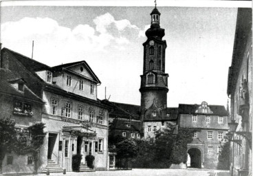 Stadtarchiv Weimar, 60 10-5/1 Bd. 1, Blick vom Grünen Markt auf die sogenannte Bastille, um 1910