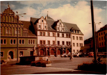 Stadtarchiv Weimar, 60 10-5/3 Bd. 2, Blick auf den Markt, um 1980