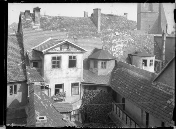 Stadtmuseum Weimar, Eichhorn 203 (K I 022 A), Blick auf die Hinterhäuser Rittergasse 5–9, um 1940