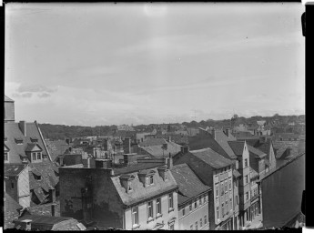 Stadtmuseum Weimar, Eichhorn 242 (K I 030 B), Blick über die Karlstraße Richtung Eisfeld, 1942