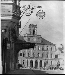 Stadtarchiv Weimar, 60 10 (Negativ 3238), Blick von Südosten auf den Markt, vor 1945