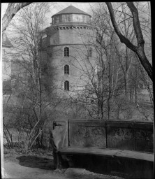 Stadtarchiv Weimar, 60 10 (Negativ 3239), Blick auf den Bibliotheksturm, ohne Datum