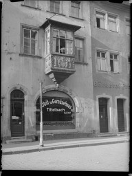 Stadtmuseum Weimar, Eichhorn 360 (K I 056b A), Blick auf die Häuser »Marktstraße 9, 11«, 1942