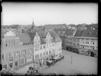 Stadtmuseum Weimar, Eichhorn 472 (K I 105 A), Blick von der Marktnordseite auf dem Markt, vor 1936