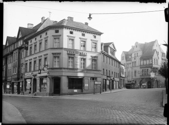 Stadtmuseum Weimar, Eichhorn 515 (K II 002c A), Blick auf die Breitenstraße 1, 1938