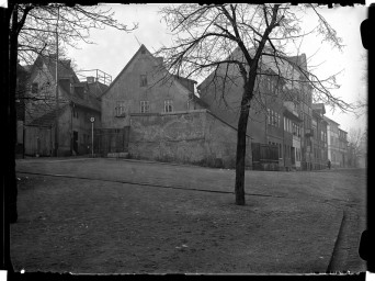 Stadtmuseum Weimar, Eichhorn 554 (K II 010c A), Blick Richtung Westen von »Am Asbach« in die »Große Töpfergasse«, 1936