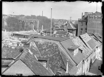 Stadtmuseum Weimar, Eichhorn 561 (K II 012a A), Blick über die Kleine und Große Töpfergasse Richtung Osten/Nordosten, 1937