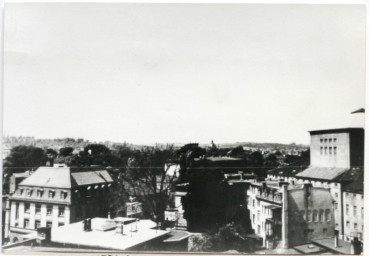 Stadtarchiv Weimar, 60 10-1/1, Blick von Osten in Richtung Katholische Kirche, ohne Datum