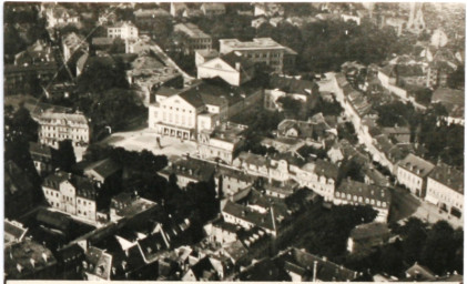 Stadtarchiv Weimar, 60 10-1/1, Blick von Nordosten in Richtung Theater, um 1910