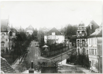 Stadtarchiv Weimar, 60 10-1/1, Blick von Norden in die Südstraße, um 1930