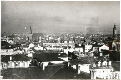 Stadtarchiv Weimar, 60 10-1/1, Blick von Süden in Richtung Herderkirche, vor 1945