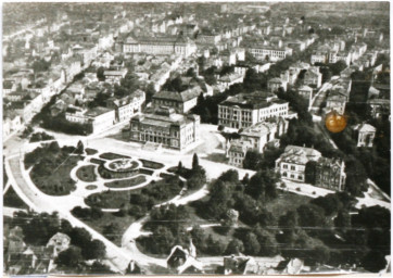 Stadtarchiv Weimar, 60 10-1/1, Blick von Südosten auf den Museumsplatz, um 1930