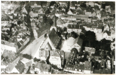 Stadtarchiv Weimar, 60 10-1/1, Blick von Osten auf die Altstadt, um 1920