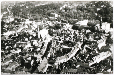 Stadtarchiv Weimar, 60 10-1/1, Blick von Westen auf die Altstadt, vor 1945