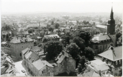 Stadtarchiv Weimar, 60 10-1/1, Blick vom Studentenwohnheim "Langer Jakob" in Richtung Süden, 1978