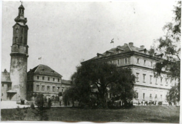 Stadtarchiv Weimar, 60 10-5/1 Bd. 1, Blick auf das Residenzschloss von Südosten, vor 1913