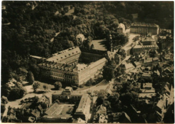 Stadtarchiv Weimar, 60 10-5/1 Bd. 1, Blick von Nordwesten auf das Residenzschloss, um 1930