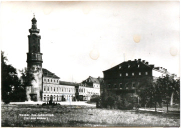 Stadtarchiv Weimar, 60 10-5/1 Bd. 1, Blick aus dem Ilmpark auf das Residenzschloss, vor 1913