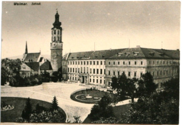 Stadtarchiv Weimar, 60 10-5/1 Bd. 1, Blick von Südosten auf das Residenzschloss, nach 1914