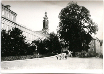 Stadtarchiv Weimar, 60 10-5/1 Bd. 1, Blick in den Burgplatz, vor 1945