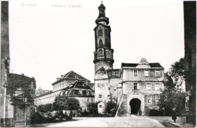 Stadtarchiv Weimar, 60 10-5/1 Bd. 1, Blick vom Fürstenplatz auf das Residenzschloss, ohne Datum