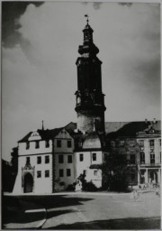 Stadtarchiv Weimar, 60 10-5/1 Bd. 2, Blick vom Platz der Demokratie auf die sogenannte Bastille, nach 1945