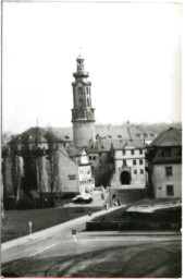 Stadtarchiv Weimar, 60 10-5/1 Bd. 2, Blick auf das Residenzschloss, wohl 1970