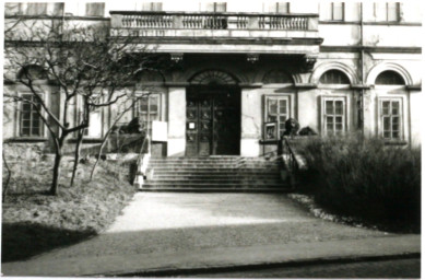 Stadtarchiv Weimar, 60 10-5/1 Bd. 2, Blick vom Burgplatz auf das Residenzschloss, ohne Datum