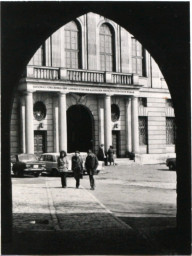 Stadtarchiv Weimar, 60 10-5/1 Bd. 2, Blick auf den Schlossplatz, 1983