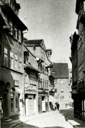 Stadtarchiv Weimar, 60 10-5/10, Blick in die Windischenstraße, um 1910