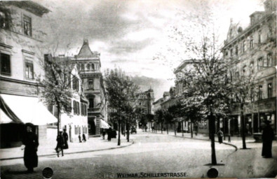 Stadtarchiv Weimar, 60 10-5/10, Blick in die Schillerstraße, um 1910