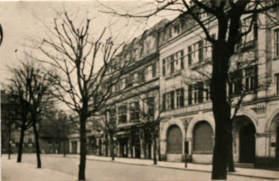 Stadtarchiv Weimar, 60 10-5/10, Blick in die Schillerstraße, um 1930