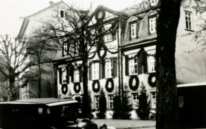 Stadtarchiv Weimar, 60 10-5/10, Blick in die Schillerstraße, vor 1945