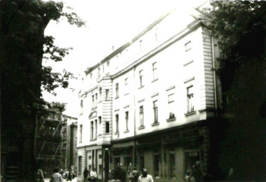 Stadtarchiv Weimar, 60 10-5/10, Blick von der Schillerstraße in die Hummelstraße, 1980