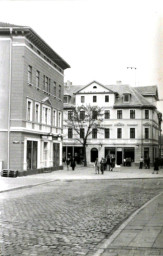 Stadtarchiv Weimar, 60 10-5/10, Blick in die Frauentorstraße, 1979