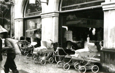 Stadtarchiv Weimar, 60 10-5/10, Schillerstraße 16, 1985