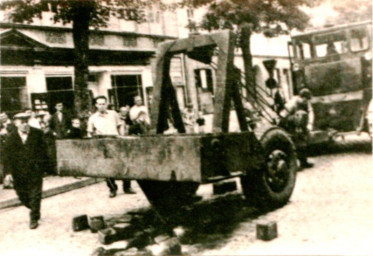 Stadtarchiv Weimar, 60 10-5/10, Blick in die Schillerstraße, 1968