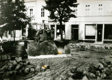 Stadtarchiv Weimar, 60 10-5/10, Blick in die Schillerstraße , 1968