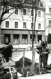 Stadtarchiv Weimar, 60 10-5/10, Blick in die Schillerstraße , ohne Datum