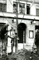 Stadtarchiv Weimar, 60 10-5/10, Blick in die Schillerstraße , ohne Datum