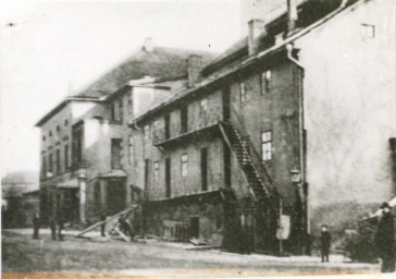 Stadtarchiv Weimar, 60 10-5/11, Blick aus der Innere Erfurter Straße zum Theaterplatz, 1907