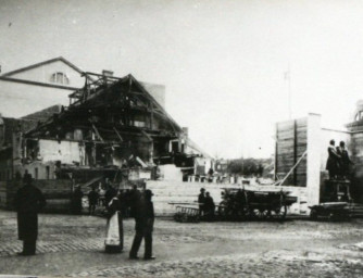 Stadtarchiv Weimar, 60 10-5/11, Blick auf den Theaterplatz , 1907