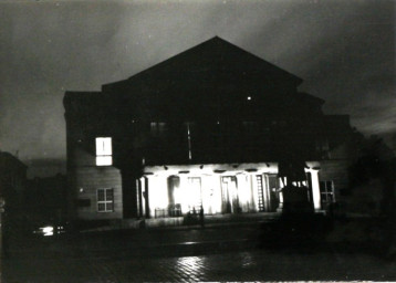 Stadtarchiv Weimar, 60 10-5/11, Blick auf das Deutschen Nationaltheater , ohne Datum