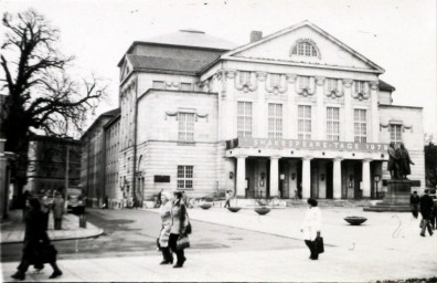 Stadtarchiv Weimar, 60 10-5/11, Deutsches Nationaltheater, 1979