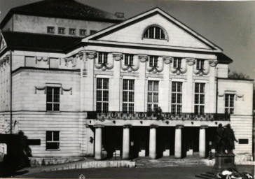 Stadtarchiv Weimar, 60 10-5/11, Deutsches Nationaltheater, 1985