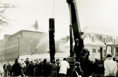 Stadtarchiv Weimar, 60 10-5/12, Blick auf den Theaterplatz, 1986