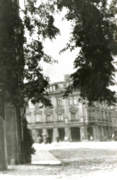 Stadtarchiv Weimar, 60 10-5/12, Blick auf den Theaterplatz, ohne Datum