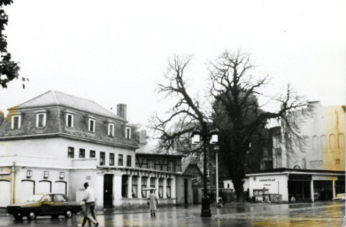 Stadtarchiv Weimar, 60 10-5/12, Blick auf den Theaterplatz , ohne Datum