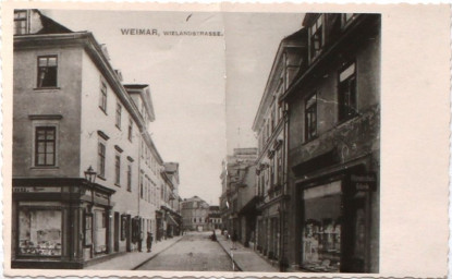 Stadtarchiv Weimar, 60 10-5/13, Blick in die Wielandstraße , um 1905