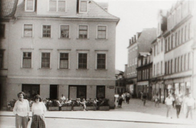 Stadtarchiv Weimar, 60 10-5/13, Blick in die Wielandstraße, 1986